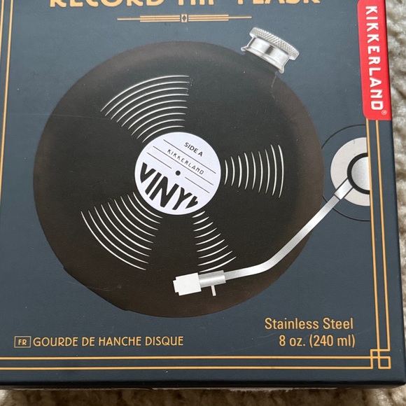 Brand New! Kikkerland Vinyl Record Black Hip Flask - Picture 4 of 4